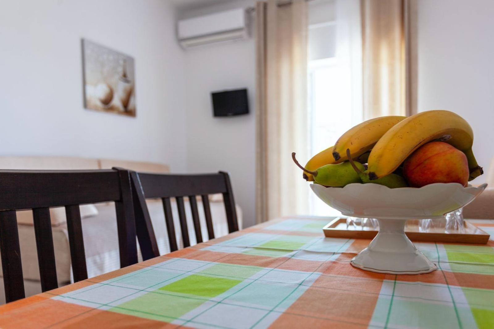 Zacharias Apartments ฮีมาเรอ ภายนอก รูปภาพ