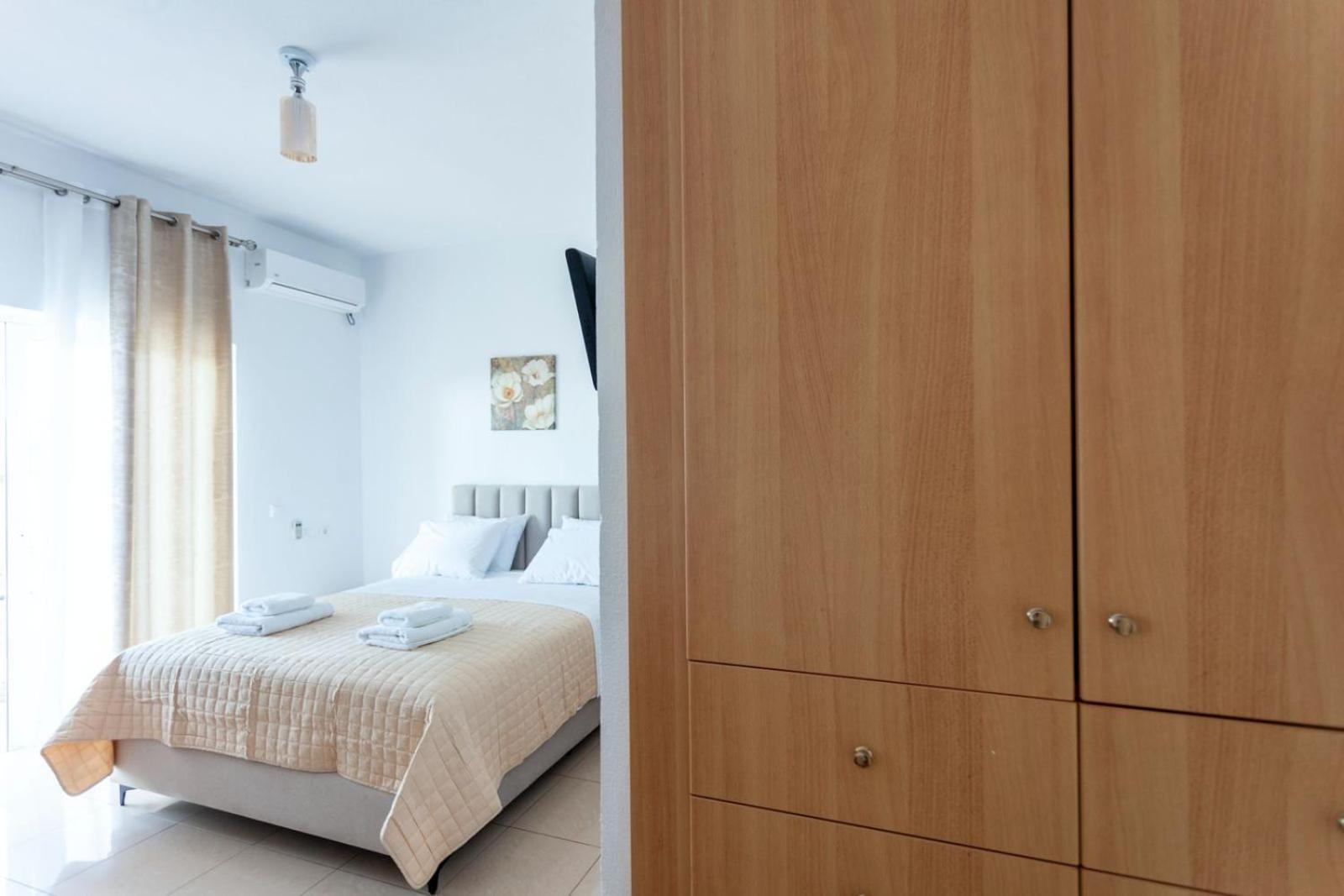 Zacharias Apartments ฮีมาเรอ ภายนอก รูปภาพ